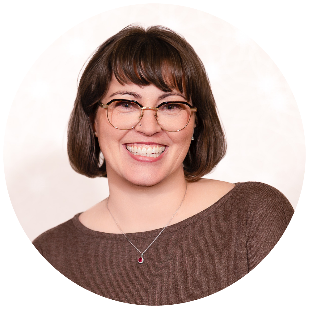 erica waddell headshot